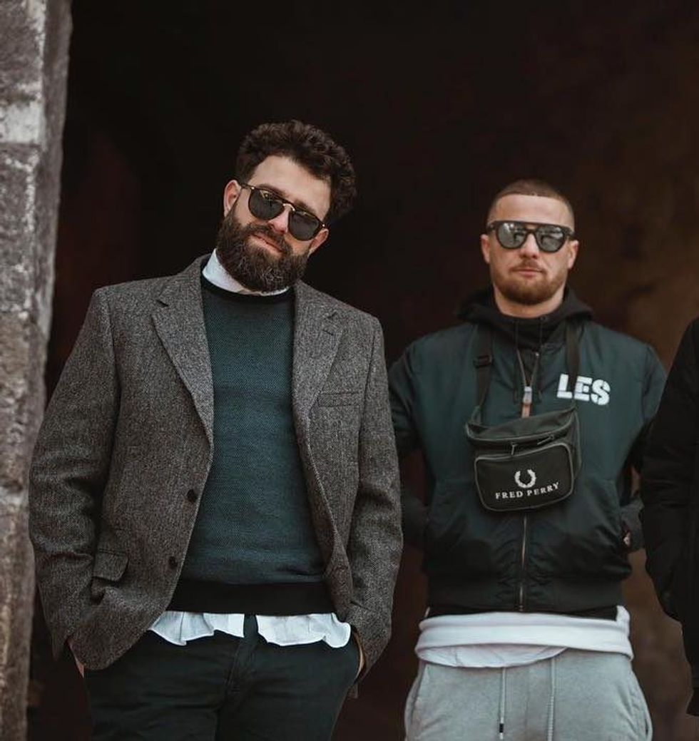 country3 e1554409248922