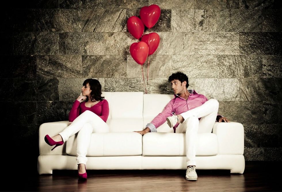 couple forgot anniversary apology main