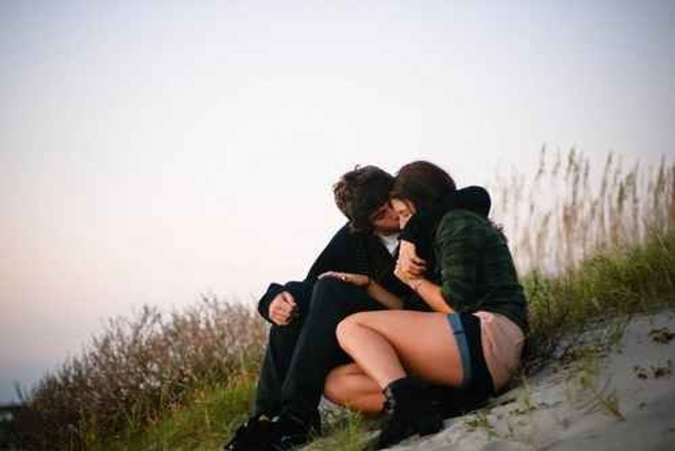 Couples love 20583137 500 334