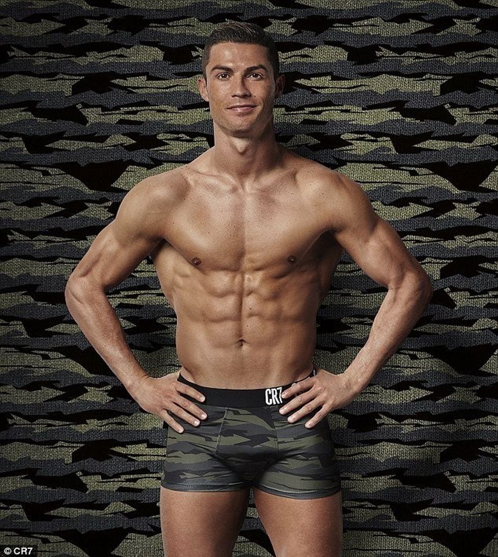 cr4