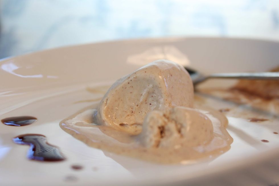 Creamy oatmeal ice cream