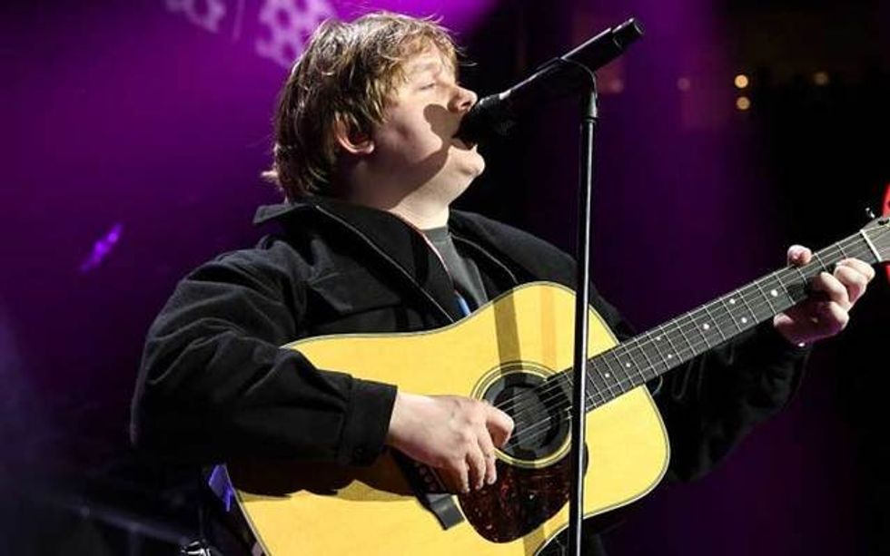 cropped lewis capaldi GettyImages 1195140150