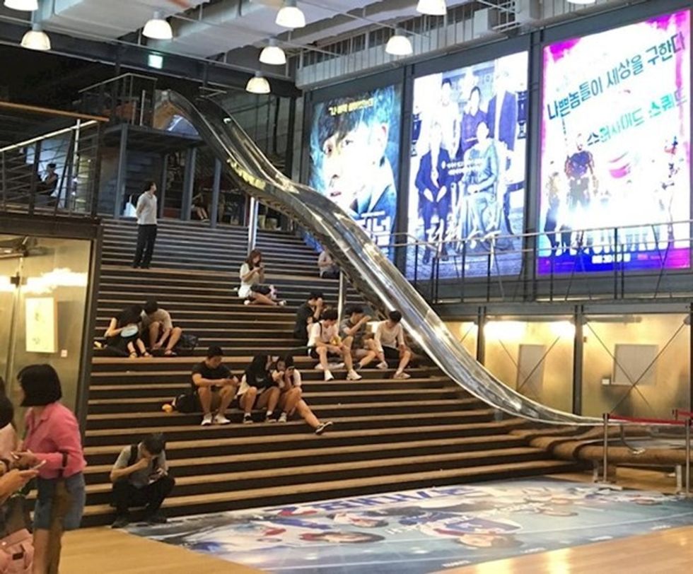 d049d982 dc95 4554 85c0 353e82627641