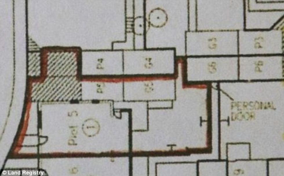 d4