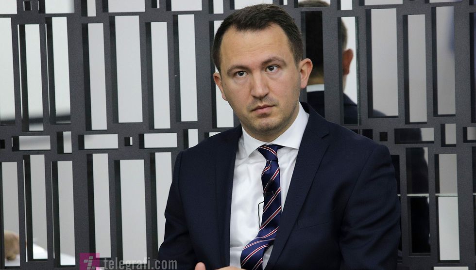 D4D konference Analize mbi veprimtarine e Kuvendit te Kosoves Arberie Nagavci Shkemb Manaj Blerta Deliu Kodra Albert Krasniqi foto Ridvan Slivova 8 e1753357862202