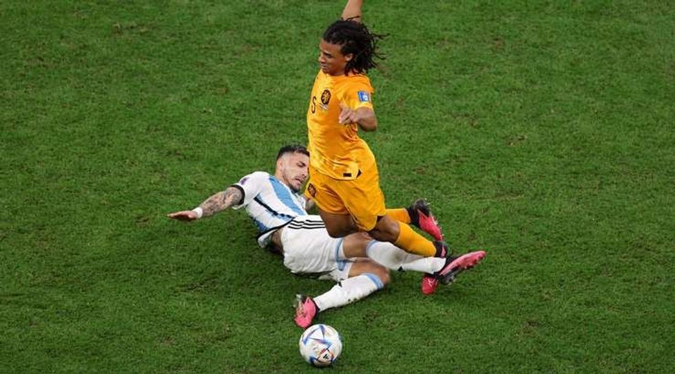 da77975be4b1e24bbbe550ac1ddcdbc8o2