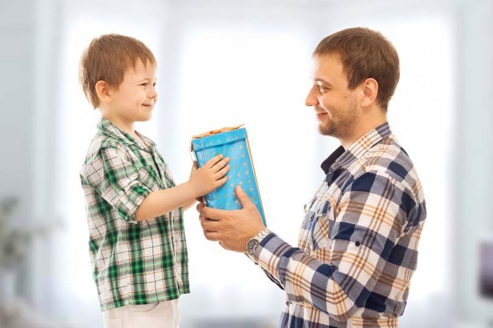 dad son diy gift fathers day brookfield residential