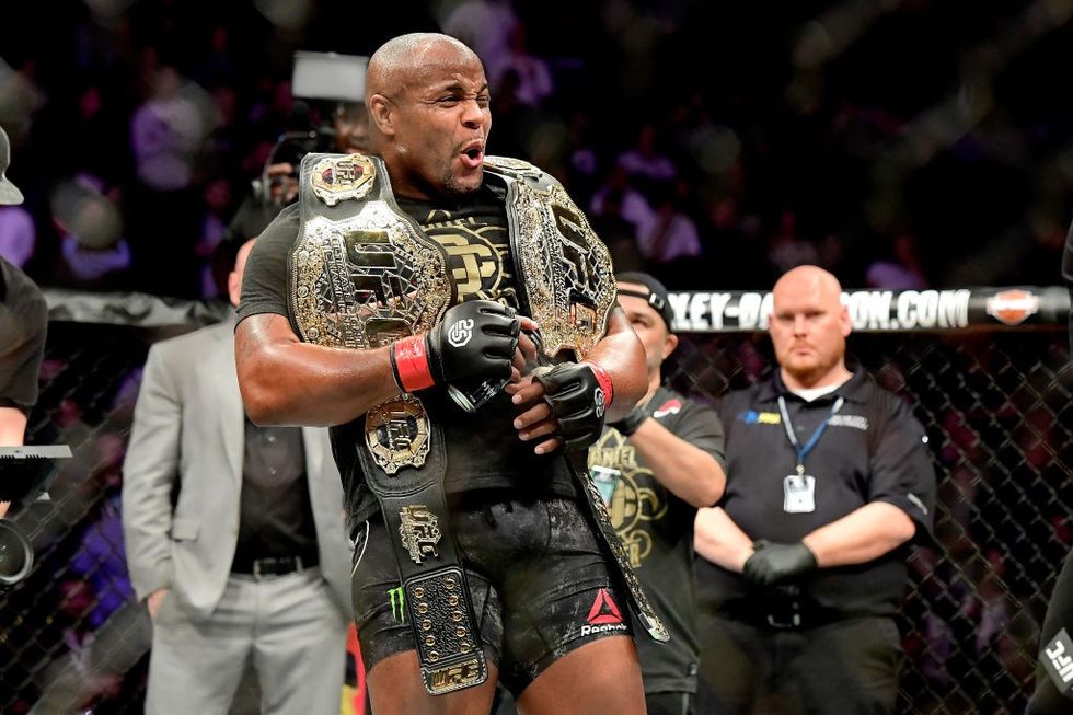 Daniel Cormier champ