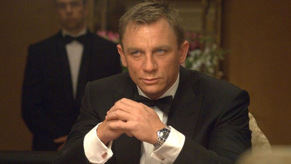 daniel craig casino royale social featured