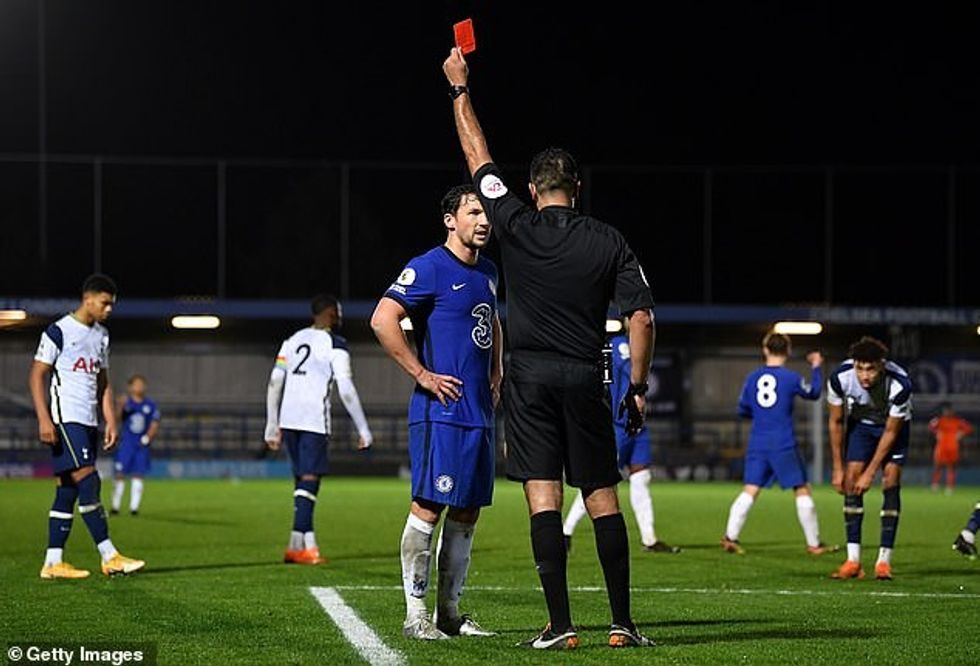 Danny Drinkwater sheh të kuqe gjatë ndeshjes nën-23 të Chelsea me Tottenham muajin e kaluar