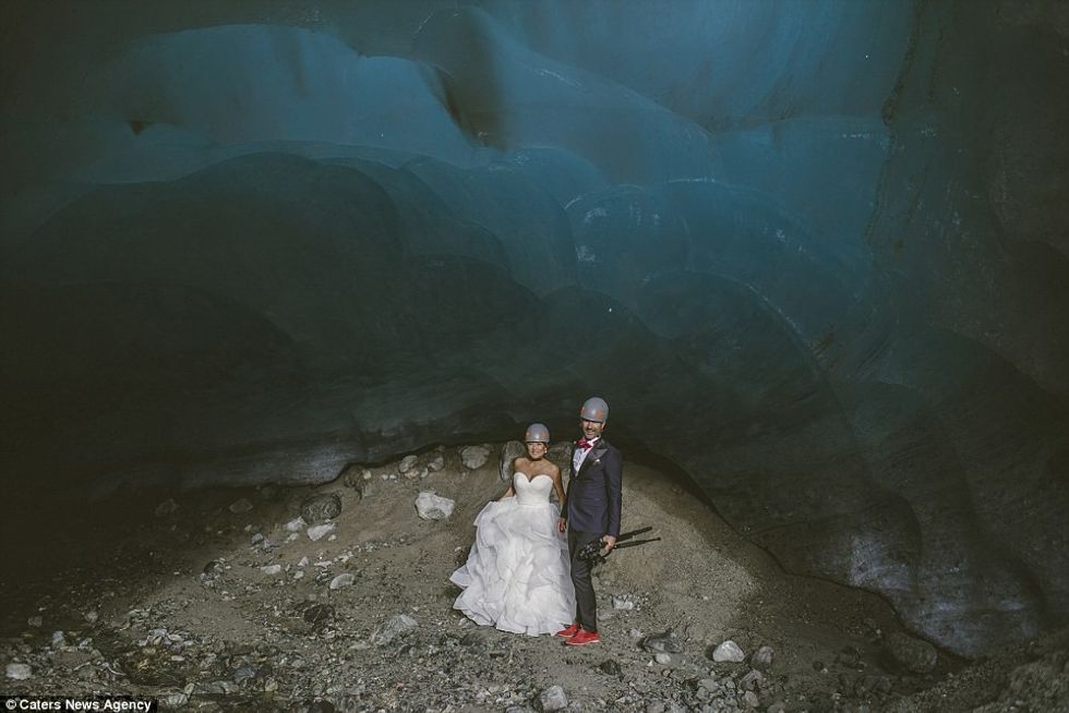 dasme-dimerore-alpinistet-kurorezohen-brenda-shpelles-se-ngrire-foto-4