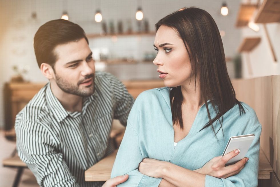 Dating a liar Kiwi Searches