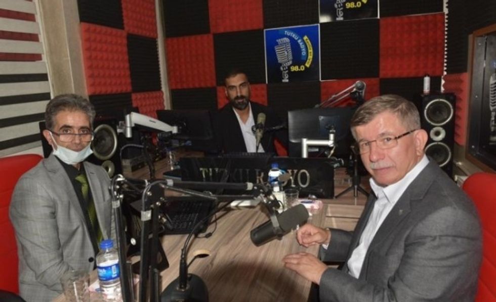 davutoglu nun asansor kazasi oncesi ve sonrasi kamerada h85364 d692f