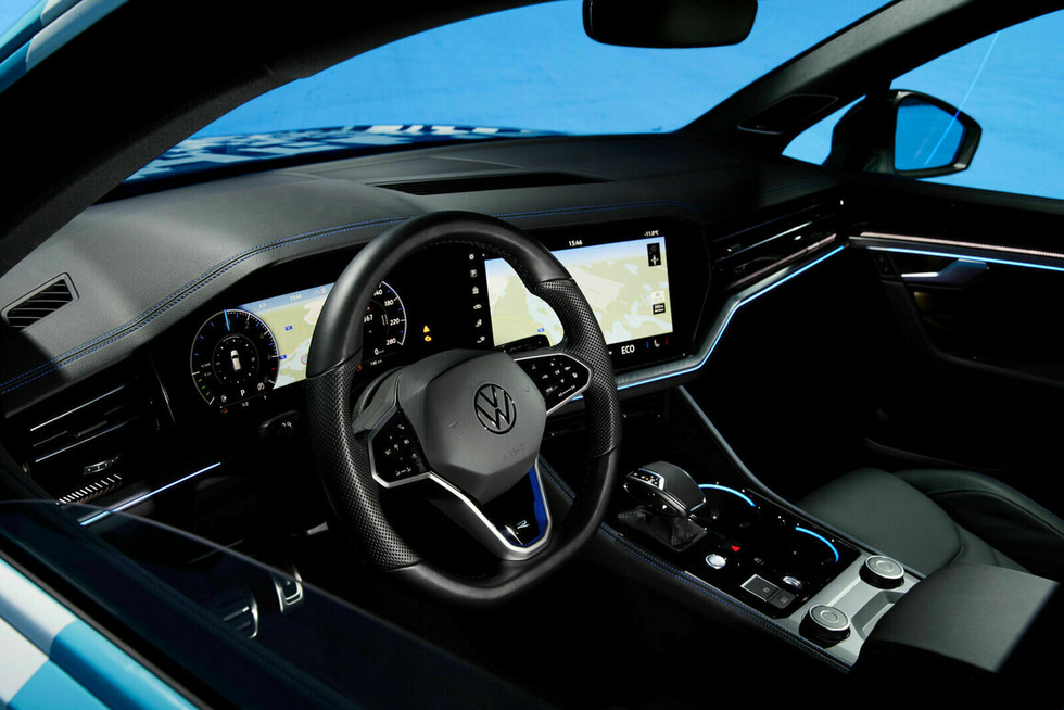 DB2023AU00077 web 1160