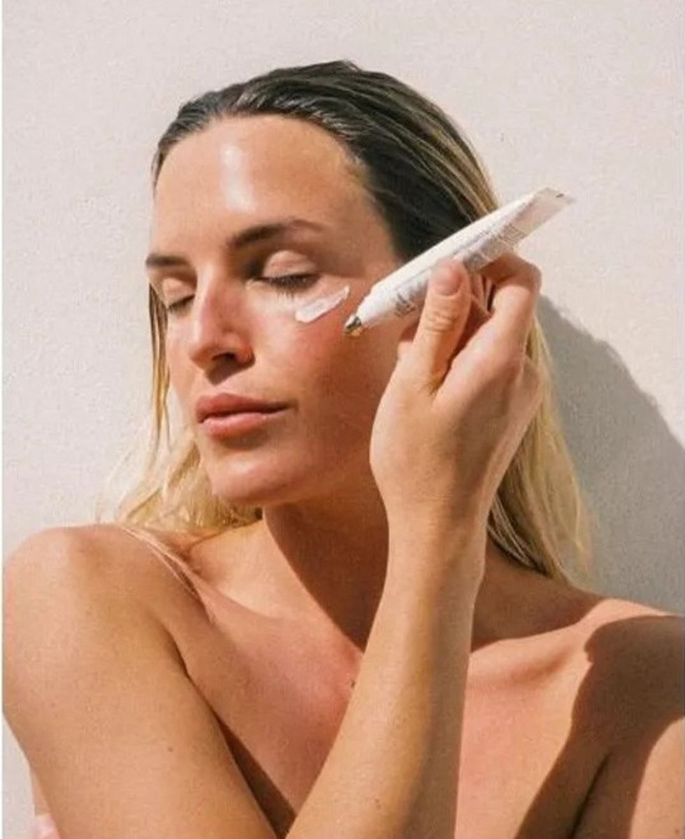 db3ecb38 38e4 11eb 8317 0242ac15000f