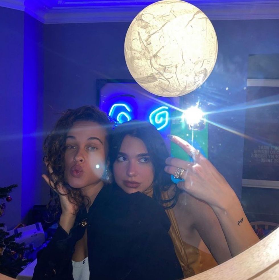 DCC4BB58 56FE 4FE5 BB7D 25D6814D21F6