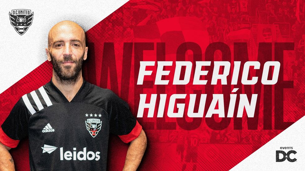 DCU Twitter Higuaín 2020 FIN
