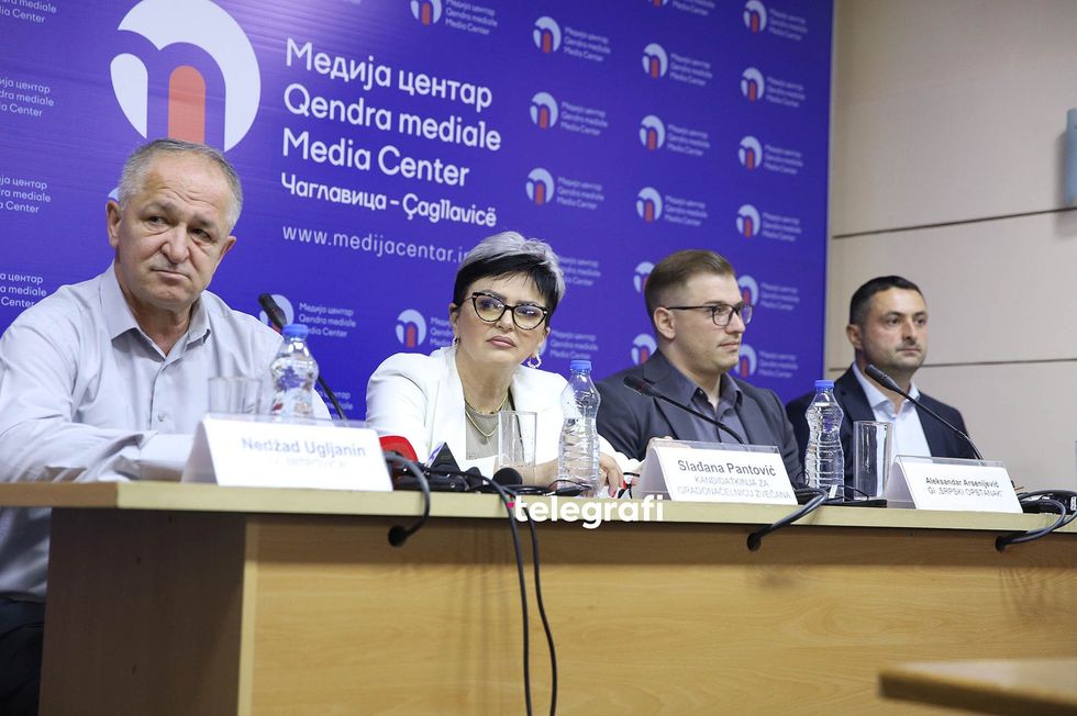 debat me kandidatet serb e boshnjak Zgjedhjet lokale ne veri te Kosoves – per dhe kunder Cagllavice foto Ridvan Slivova 2