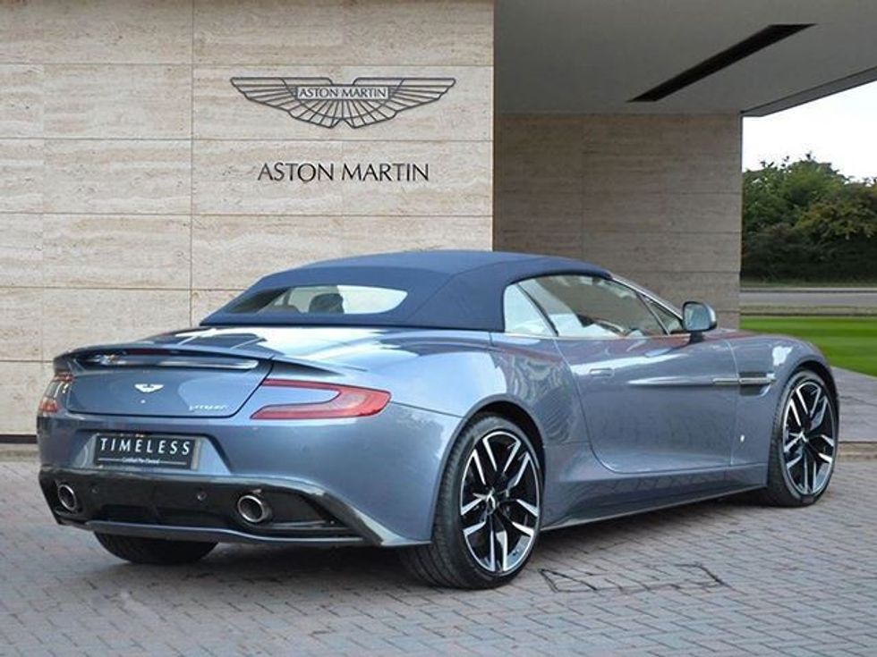 Del në shitje Aston Martin më i rrallë ndonjëherë foto 5