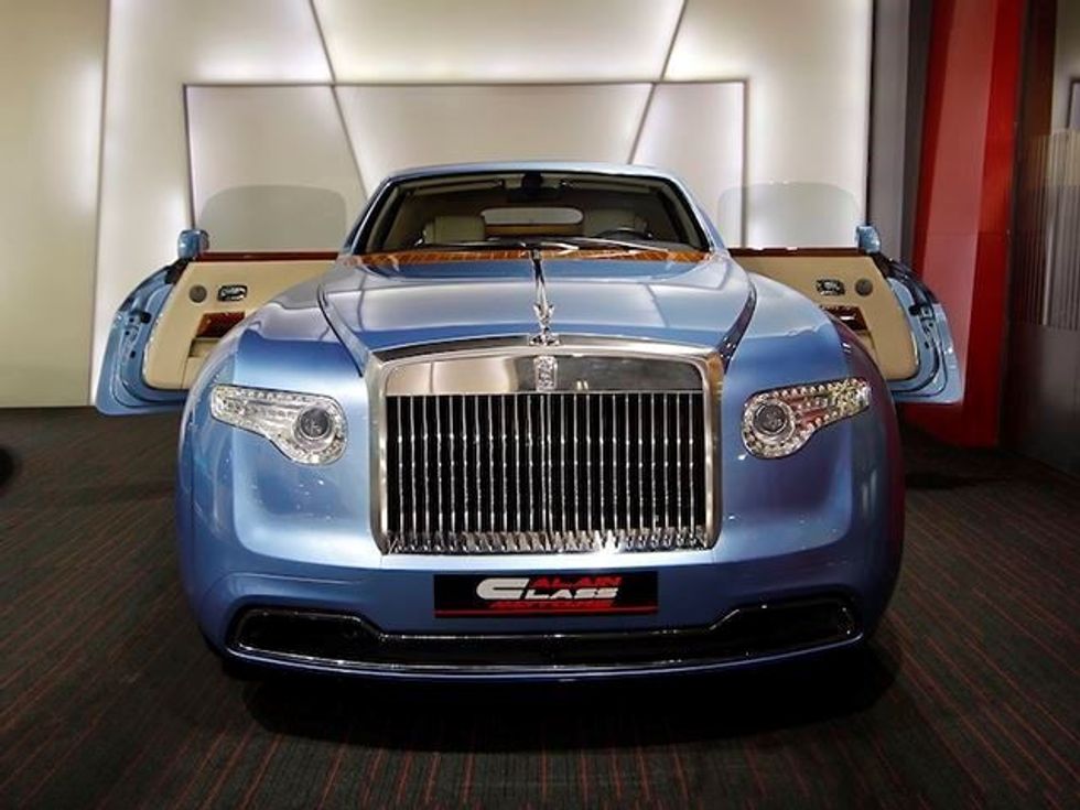 Del në shitje i vetmi Rolls Royce Hyperion foto 6