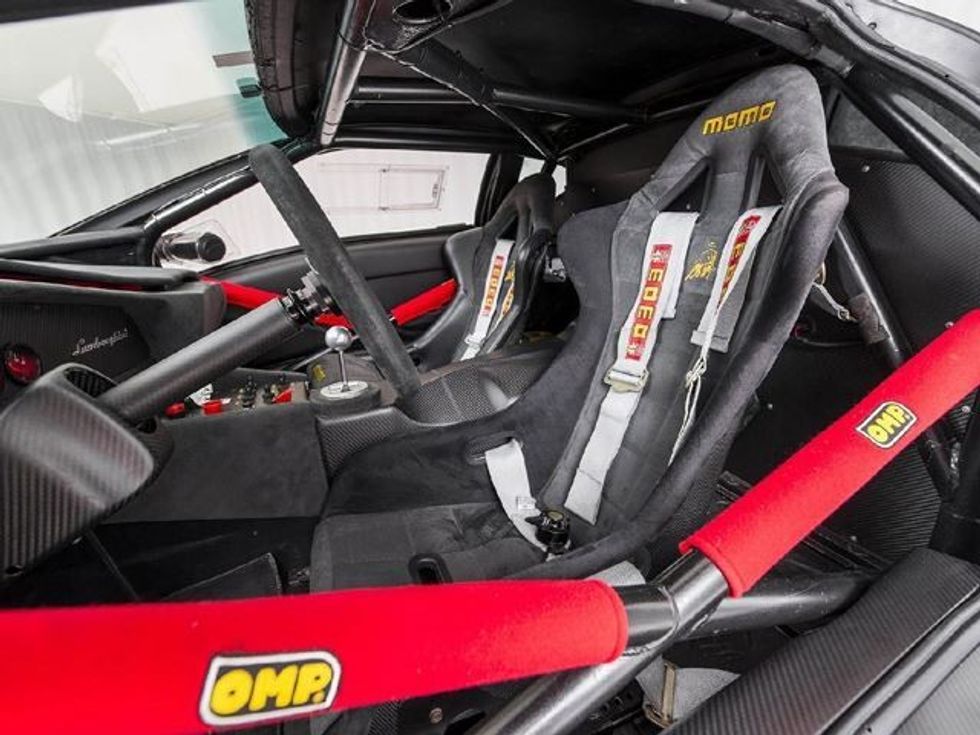 Del në shitje Lamborghini Diablo që i përket koleksionit prej vetëm 30 njësive foto 3