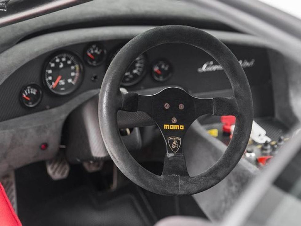 Del në shitje Lamborghini Diablo që i përket koleksionit prej vetëm 30 njësive foto 4