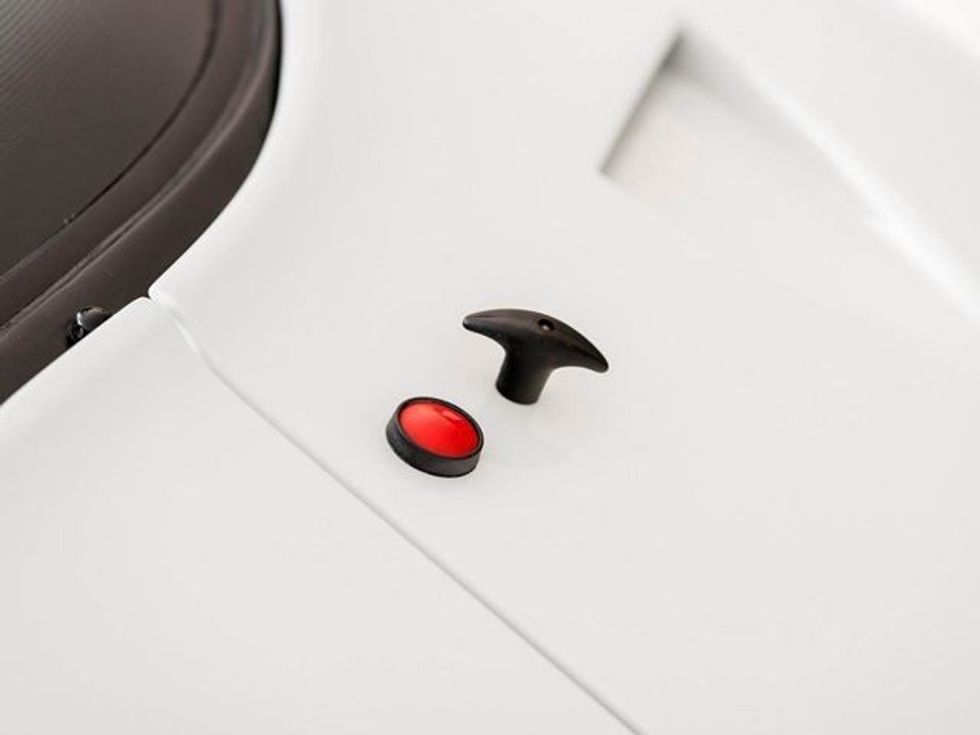 Del në shitje Lamborghini Diablo që i përket koleksionit prej vetëm 30 njësive foto 8