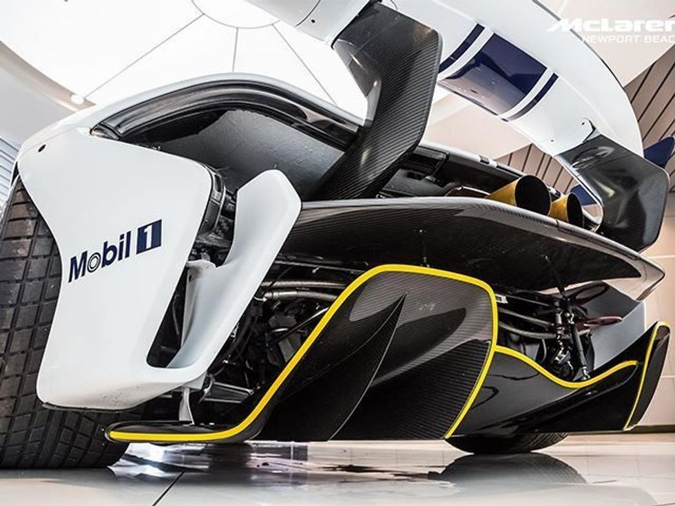 Del në shitje McLaren i rrallë qe i perket koleksionit prej vetem 35 veturave foto 4