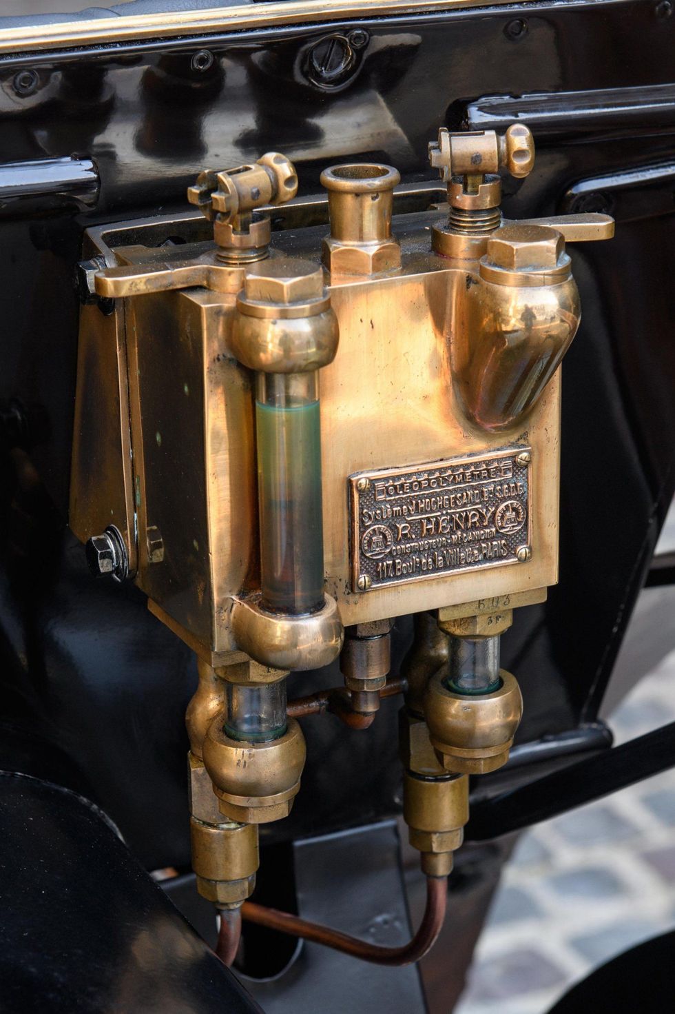 Del në shitje Peugeot i vjetër 123 vjet foto 2