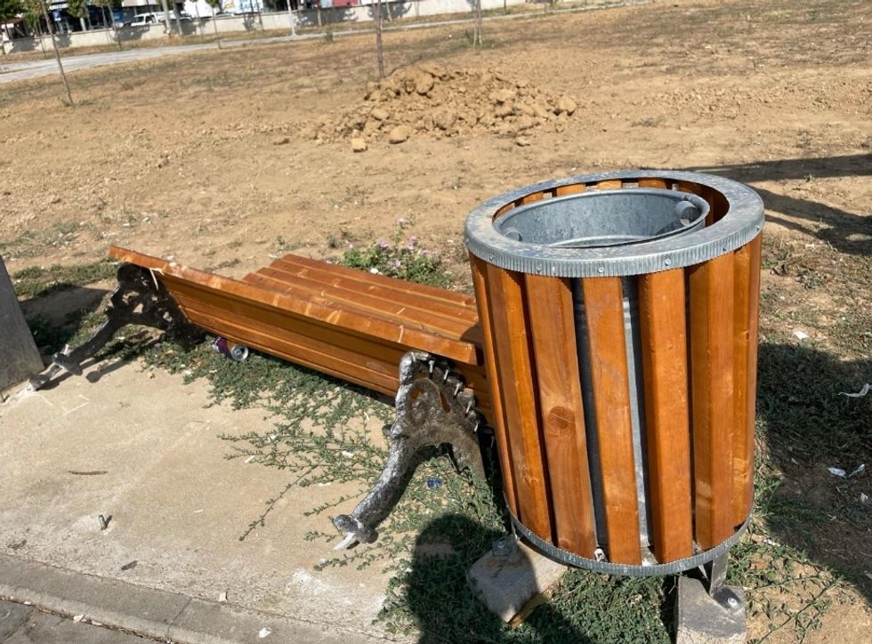 Demtimi i Hapesirave publike Ndreqe.com 2