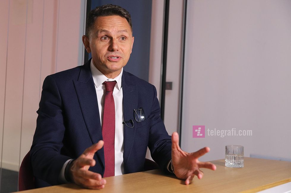 Denis Gafuri interviste foto Ridvan Slivova 7