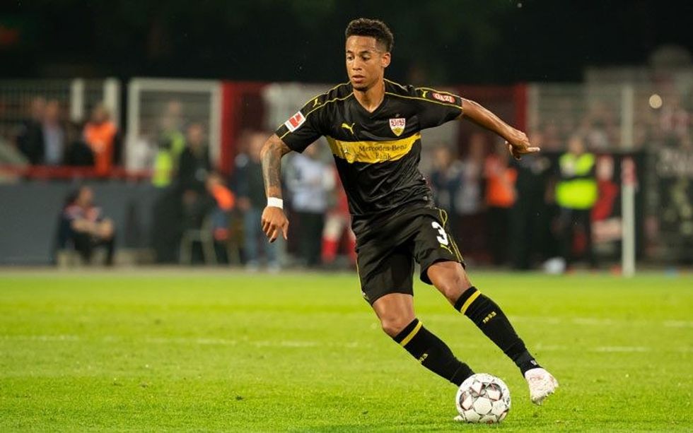 dennis aogo