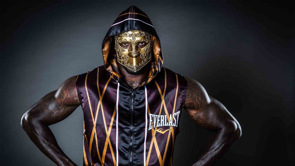 Deontay Wilder masque