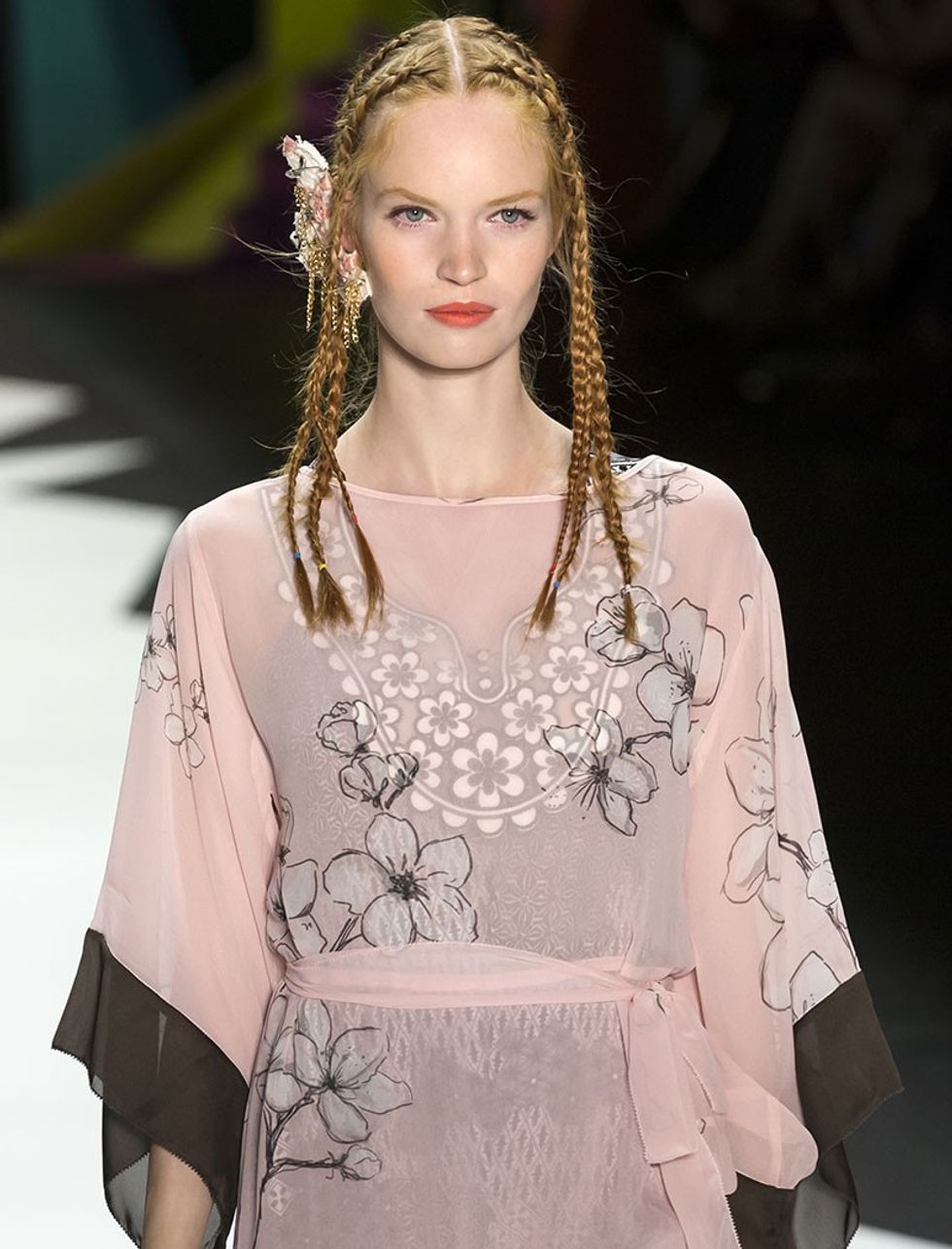 Desigual-Braided-Hairstyle-Spring-2016