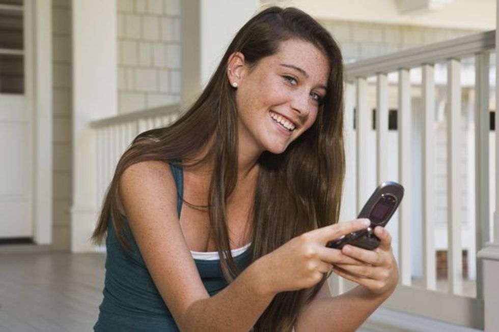 Dhjete persona qe duhet ti kontaktoni ne vend se ti dergoni mesazh ish te dashurit foto 6