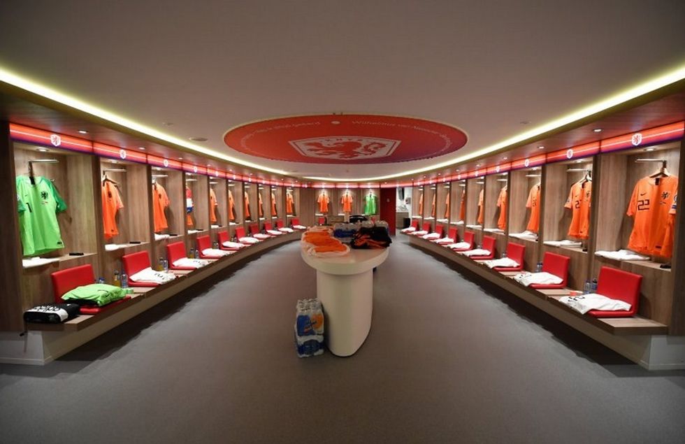 dhoma9 5e71edd45e495cb074c57cb81beaa2c7b3cb01f04b86b8cc81