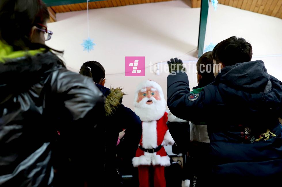 dhuratat nga telegrafi ne sos fshatin foto Ridvan Slivova 17