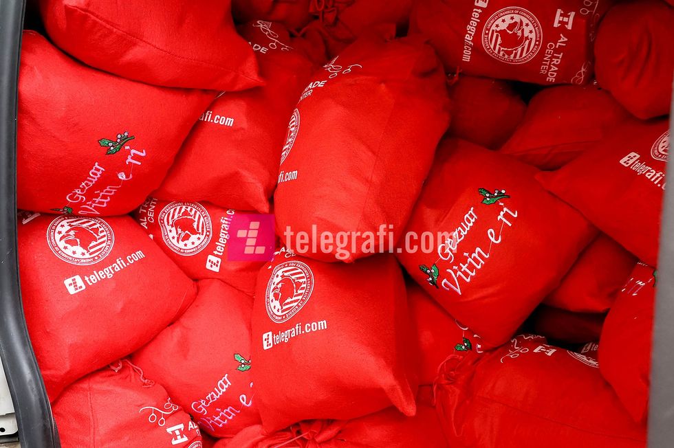 dhuratat nga telegrafi ne sos fshatin foto Ridvan Slivova 2