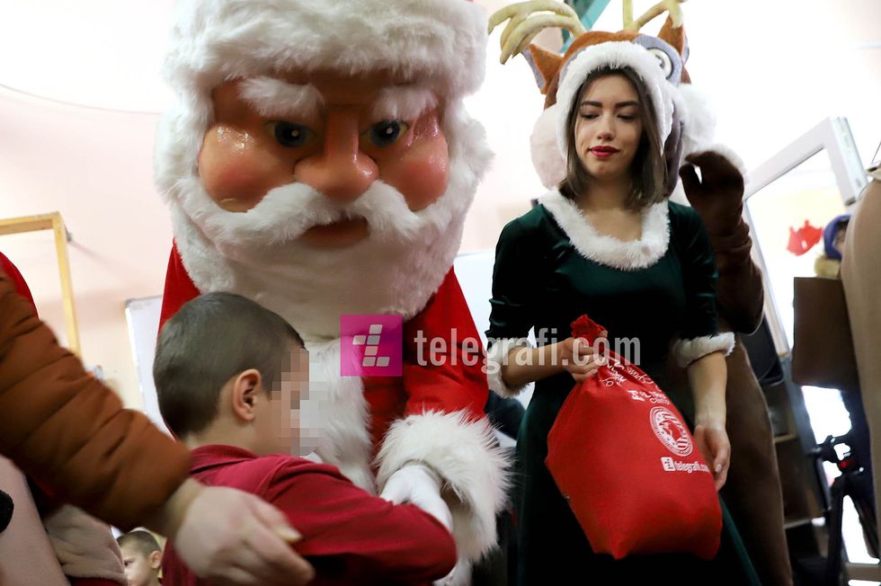 dhuratat nga telegrafi ne sos fshatin foto Ridvan Slivova 31