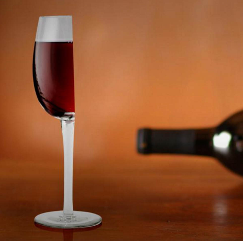 Dhuratë për miqtë tuaj qe gjithmone e done vetem gjysme gote vere foto 2