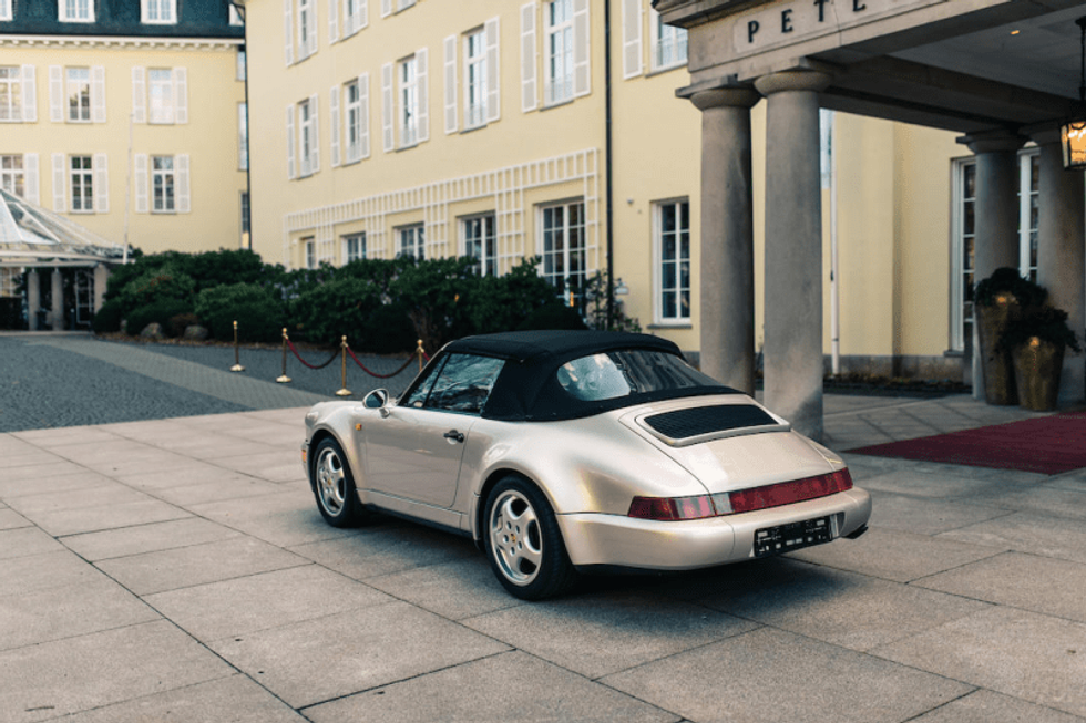 diego maradona porsche 911 carrera type 964 auction sale silver wlt 7