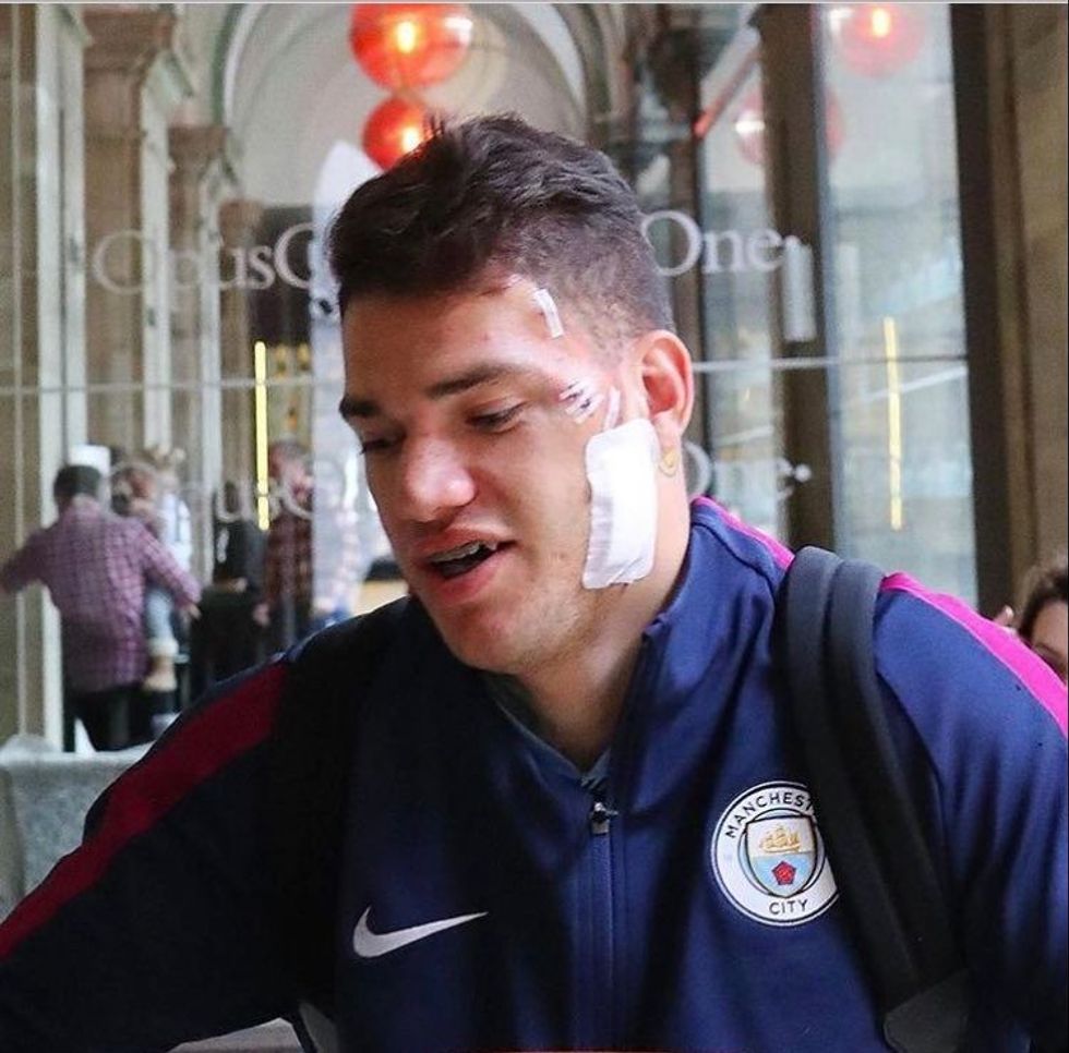 DJTbcLtW0AARhAS e1505006833856