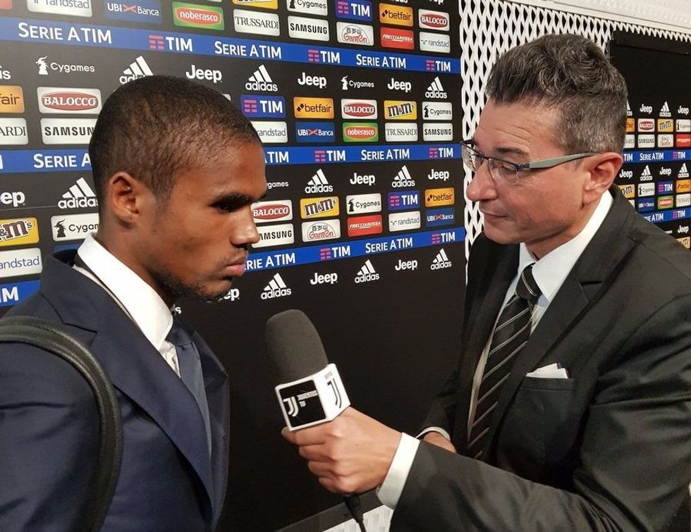 DMG0jNSWkAI0hwu e1507992942464