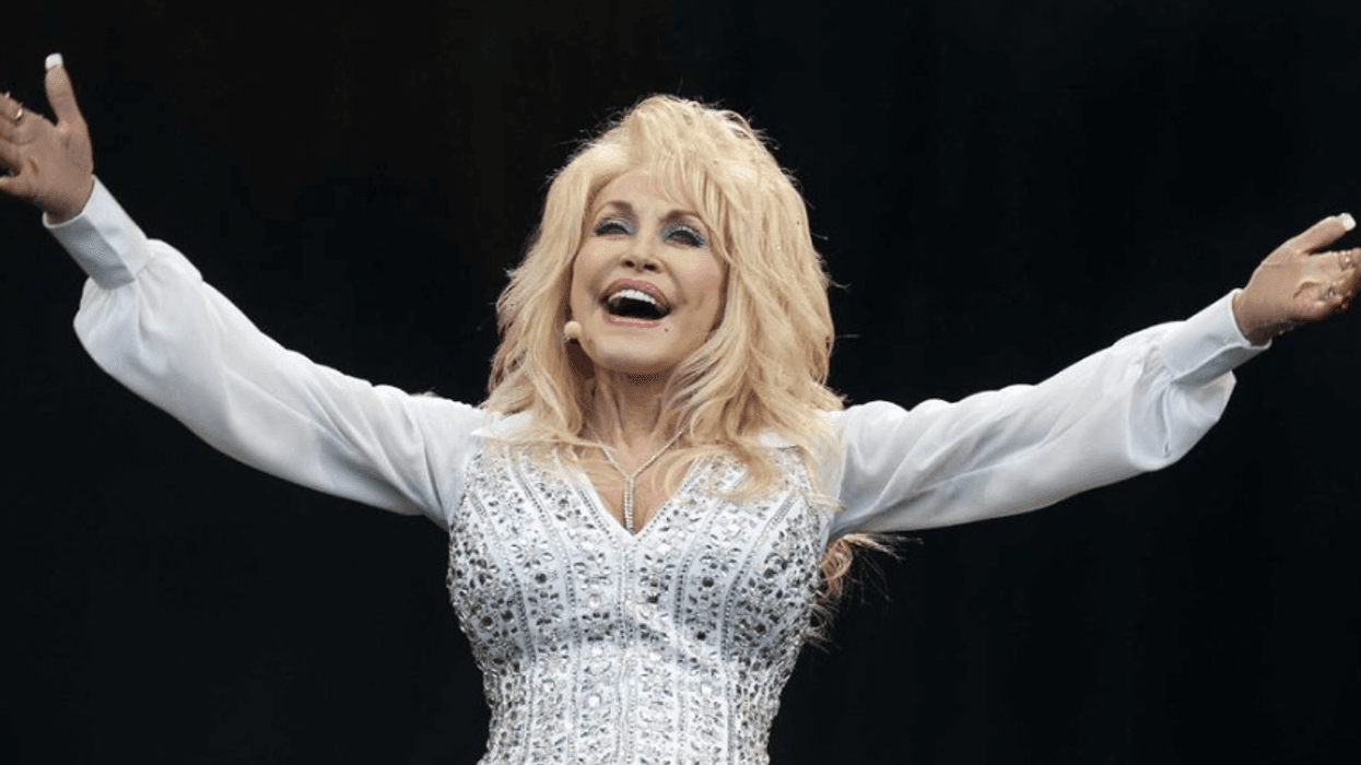 Dolly Parton kishte tatuazhe të fshehura - arsyeja e veçantë pse i bëri Dolly Parton kishte tatuazhe të fshehura - arsyeja e veçantë pse i bëri