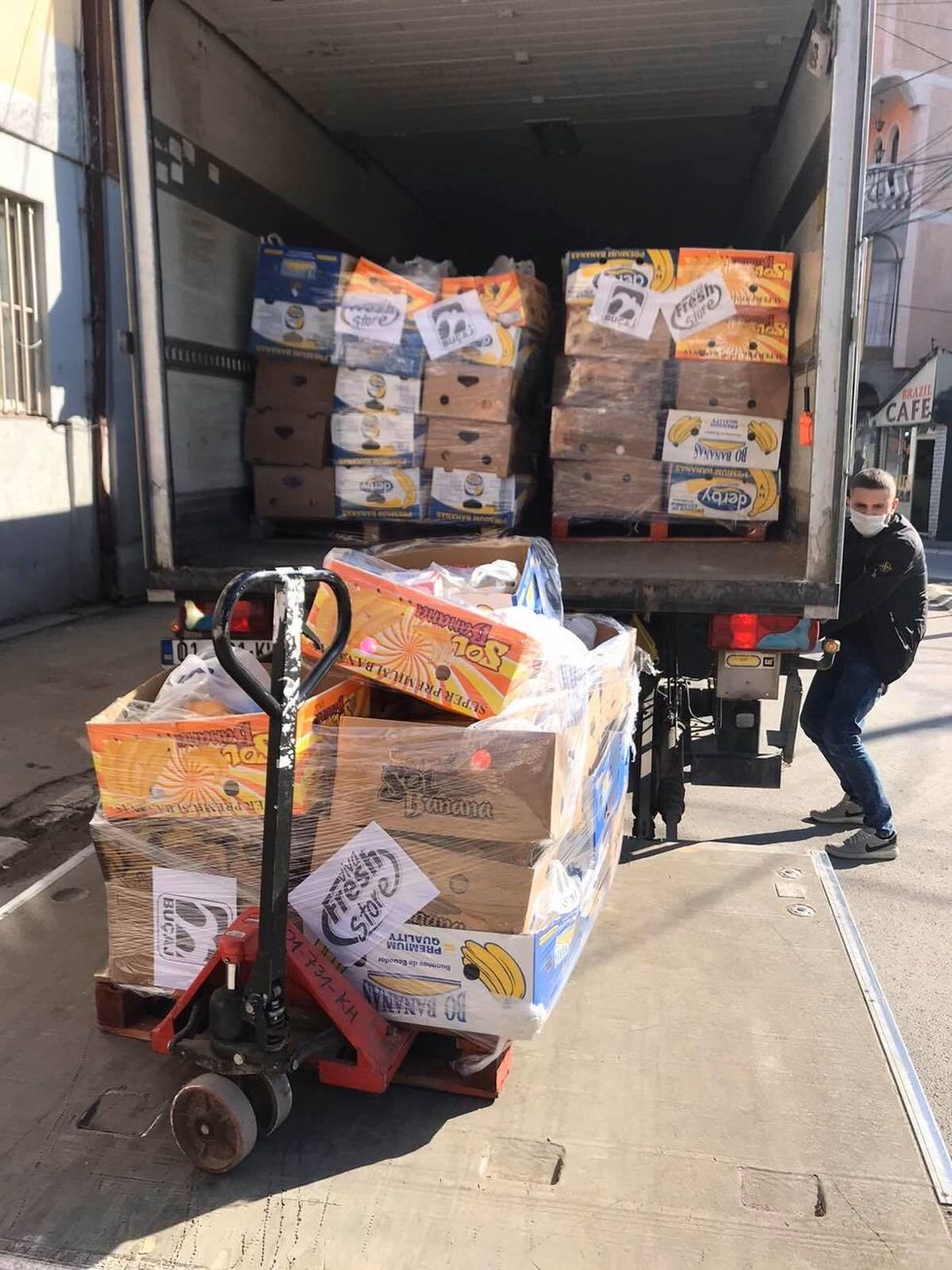 Donacioni ne Mitrovice