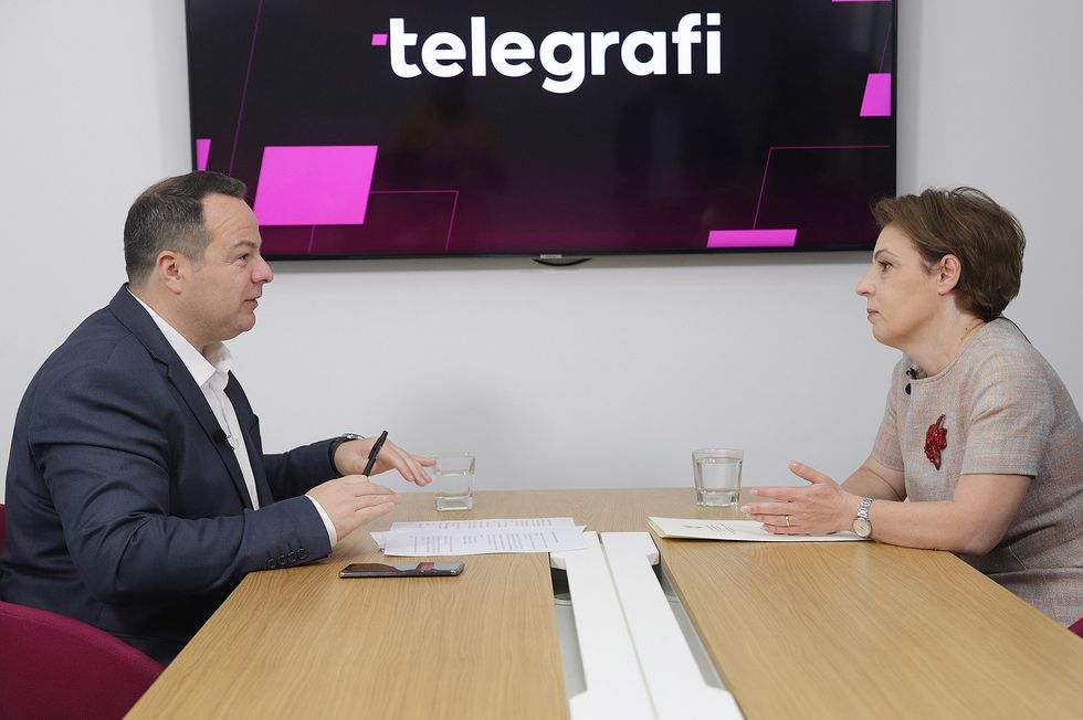 Donika Gervalla interviste perballje foto Ridvan Slivova 17