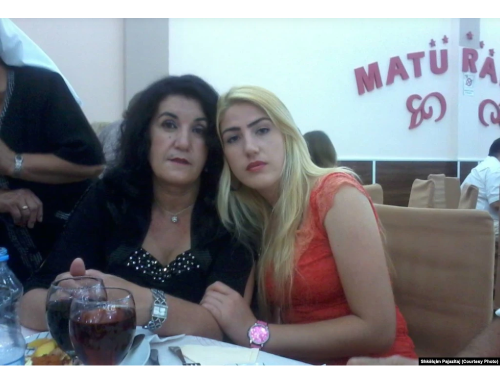 Donjeta Pajazitaj 1 foto Shkelqim Pajazitaj