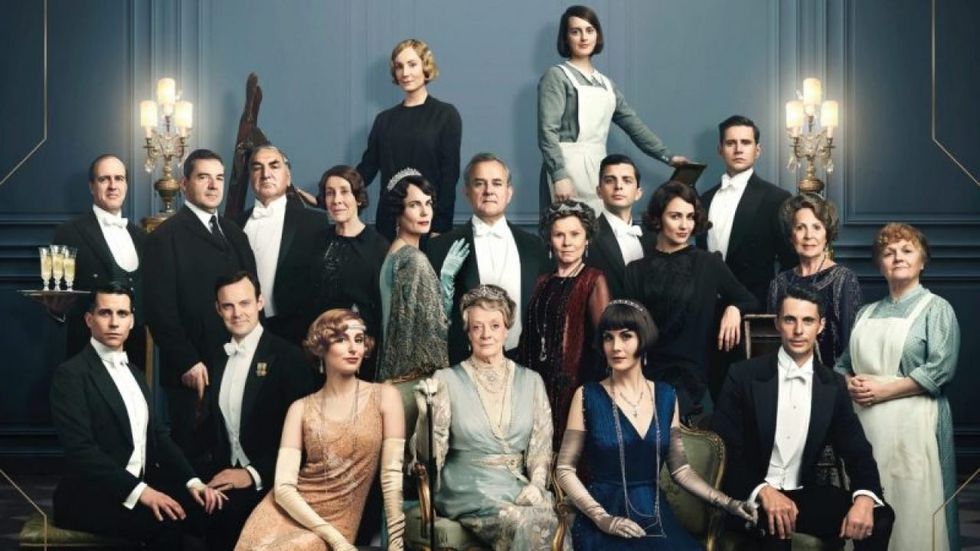 downton abbey poster e1618839179749 1