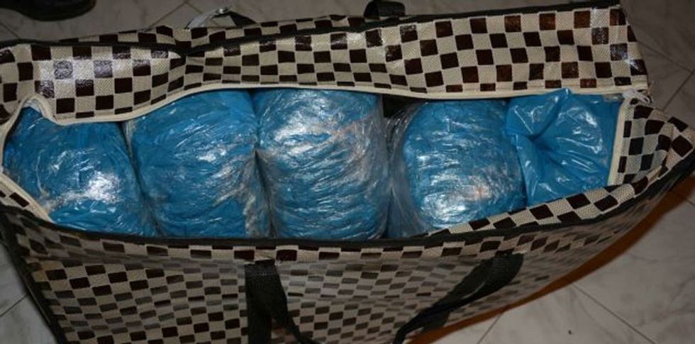 Droge me ndihmen e kalit 1