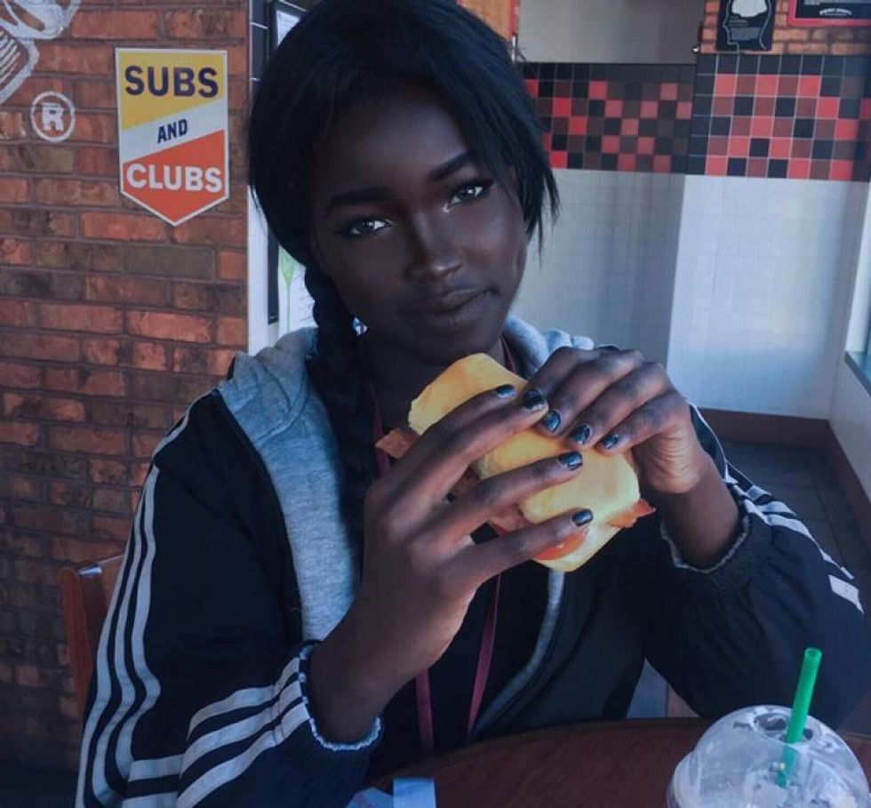 dt.common.streams.StreamServer 2